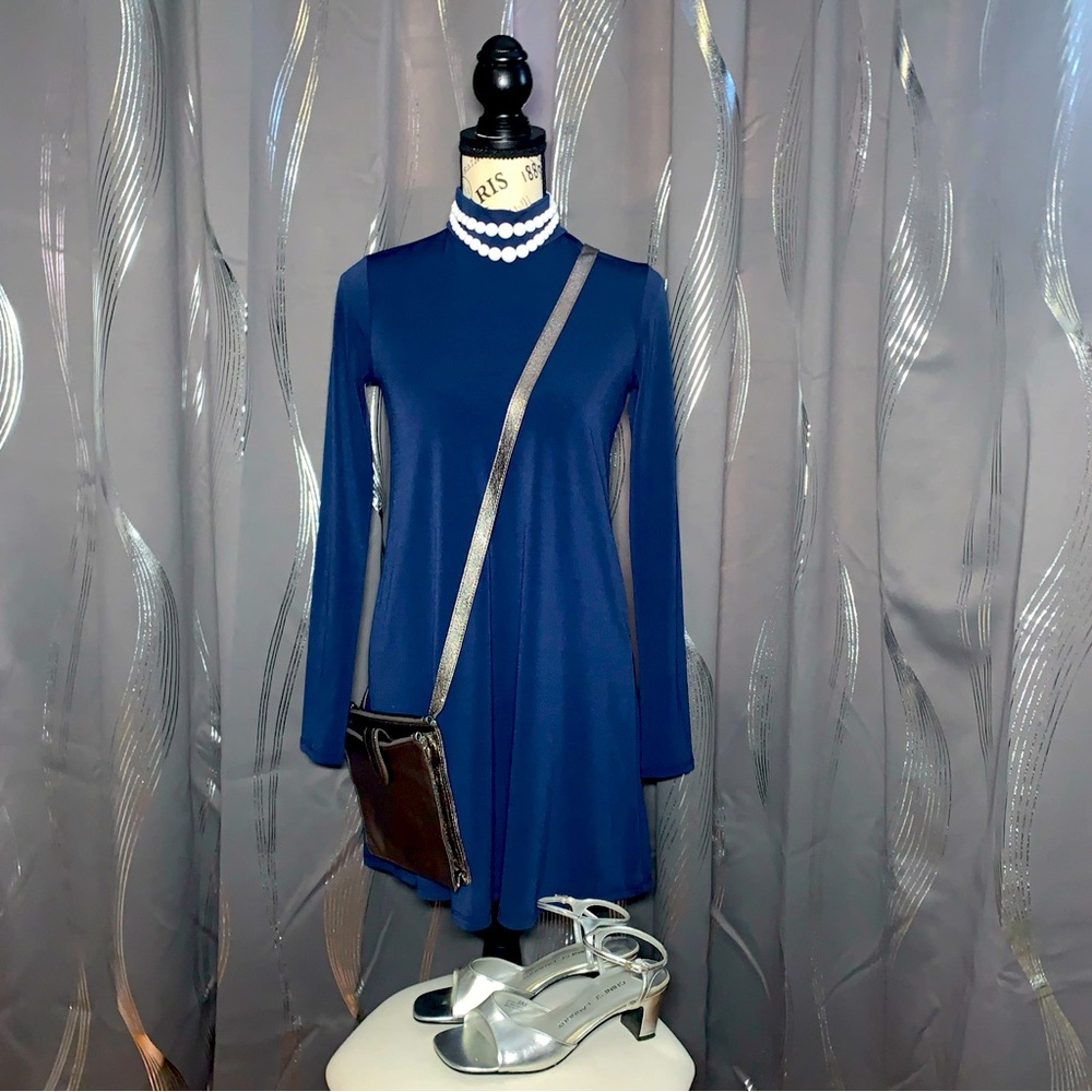 Bcbgeneration Dress Navy Blue Long Sleeve Mock Neck Short Length Size XS